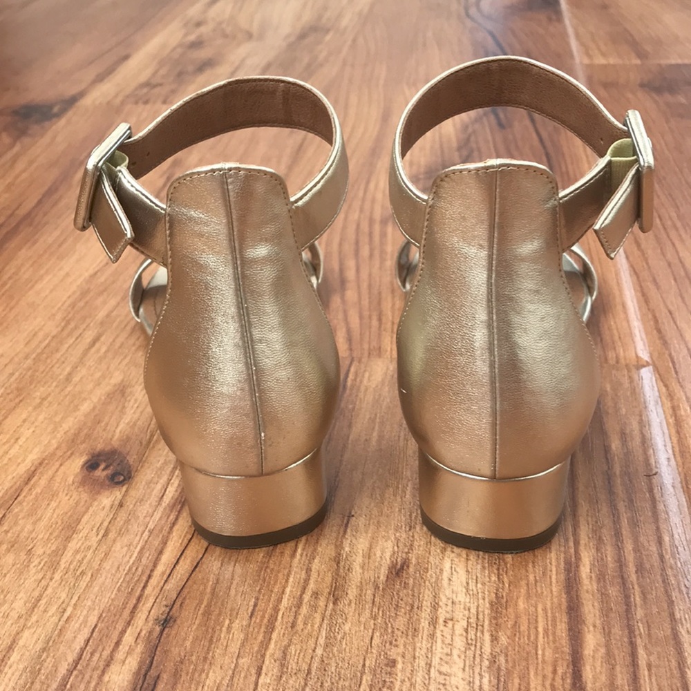 14th & Union Gold Sandal - Picture 3 of 7